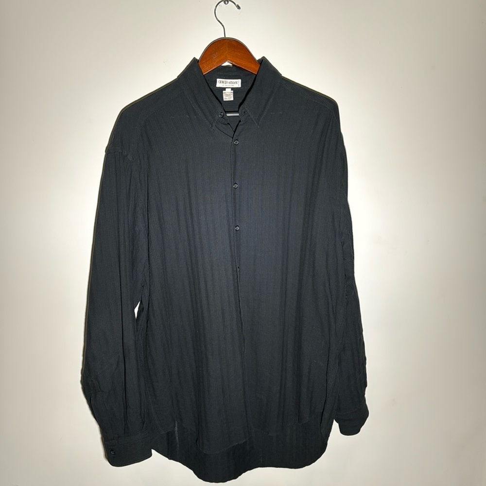 Giorgio Armani Collezioni Men’s black 41 - 16 dress shirt.